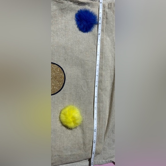 **NWT** Tote Bag - Picture 3 of 7